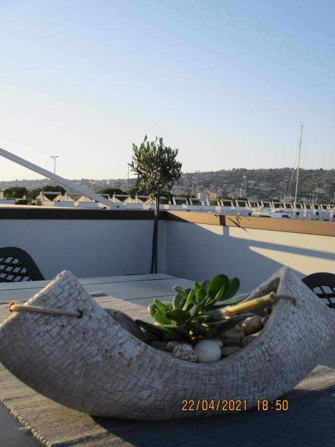 Floating House - Sunset Villa Portoroz Exterior photo